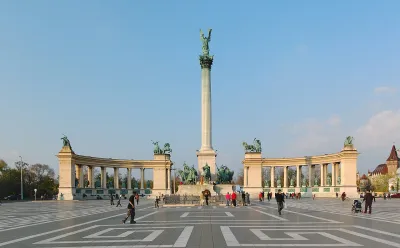 Площадь Героев (Будапешт), Будапешт