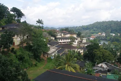 Sri Lanka, Panorama of Kandy city on hills — Канди