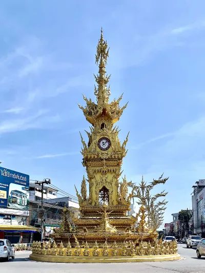 หอนาฬิกาเชียงราย Chiang Rai Clock Tower — Чианграй